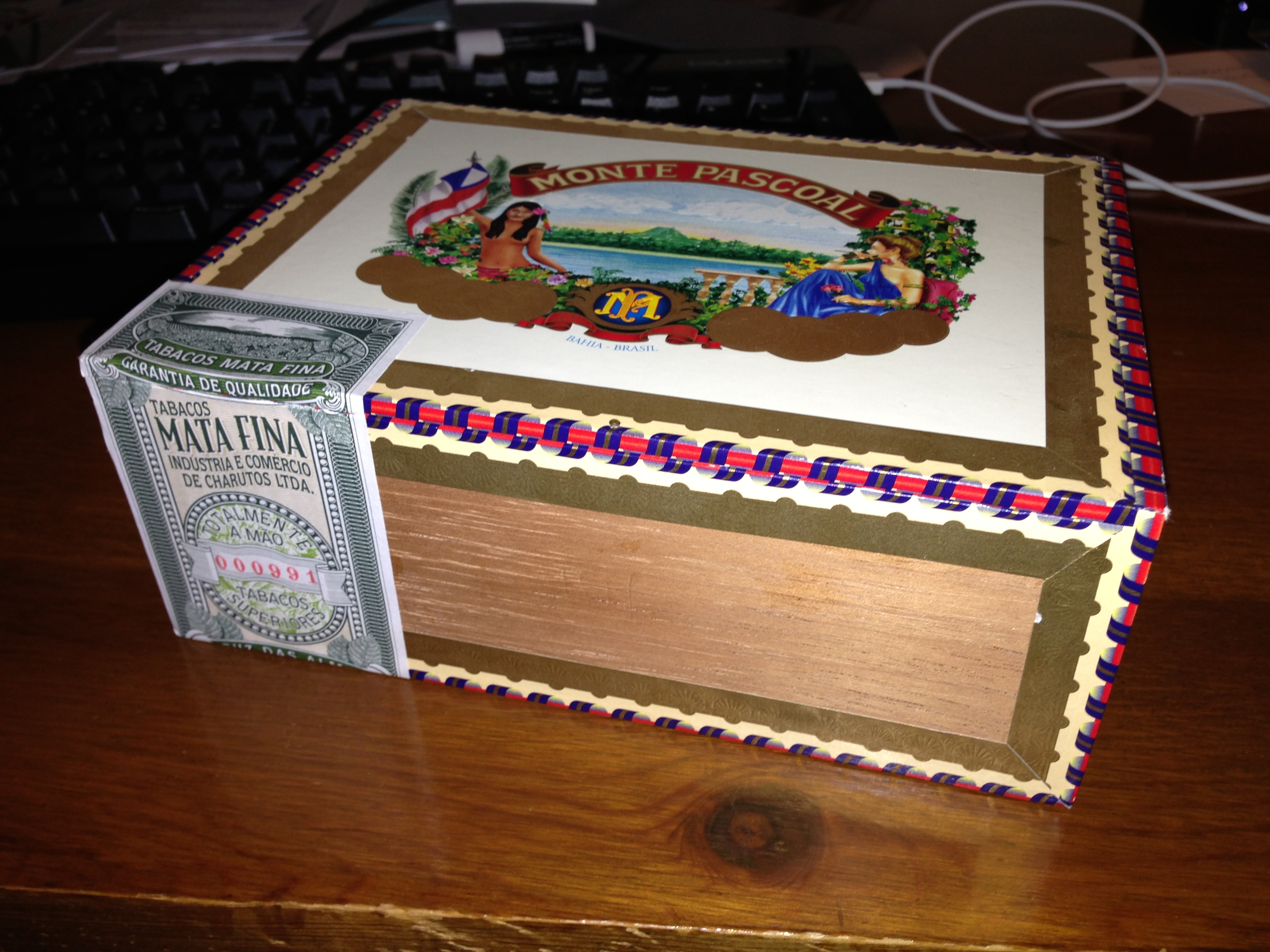 Cigar boxes